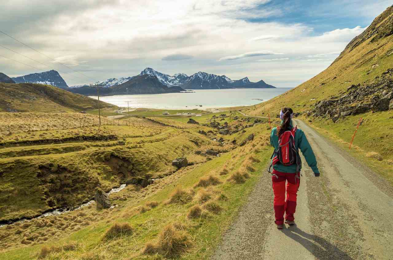 Hiking in spring in Lofoten